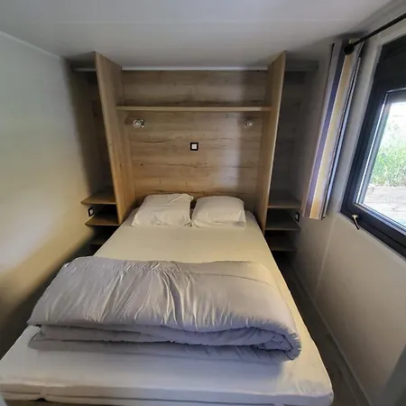 度假居 Tiny House In *